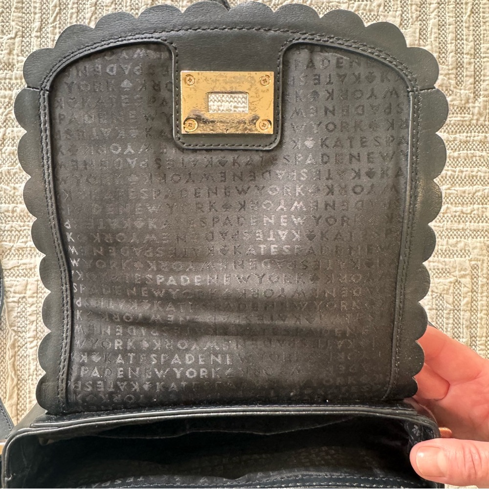 Kate Spade Maple Court Zani Scalloped Crossbody | Black Leather - Picture 4 of 9